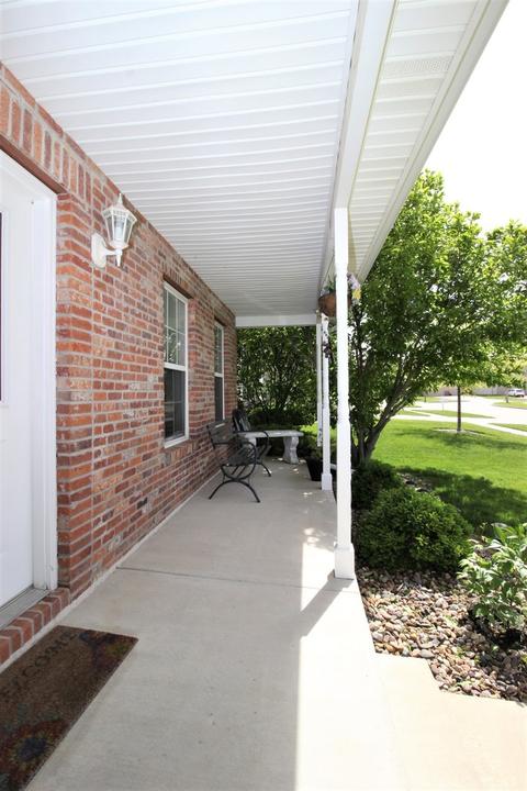 3260 Butterfly Dr, Normal, IL 61761 photo 3