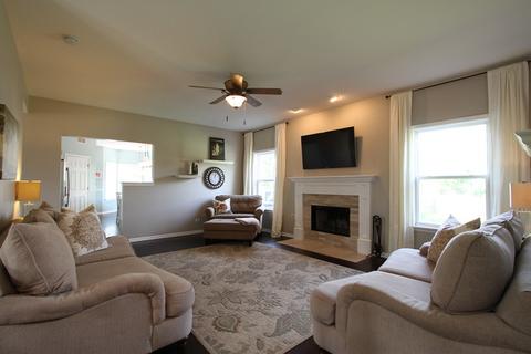4612 Joyce Ln, Mchenry, IL 60050 photo 8