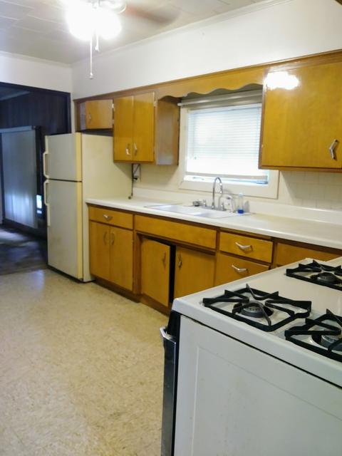 455 E Bourbonnais St, Kankakee, IL 60901 photo 3