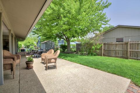 308 Carl Dr, Bloomington, IL 61704 photo 29