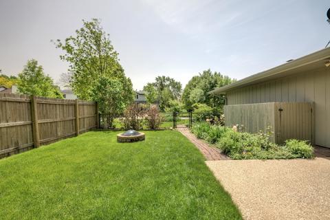 308 Carl Dr, Bloomington, IL 61704 photo 28