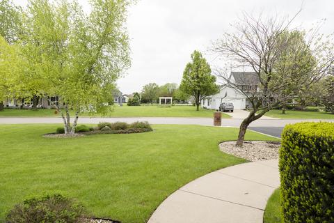 726 30th St, Peru, IL 61354 photo 6