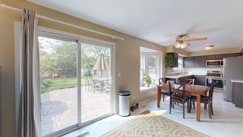 1264 Robin Dr, Carol Stream, IL 60188 photo 11