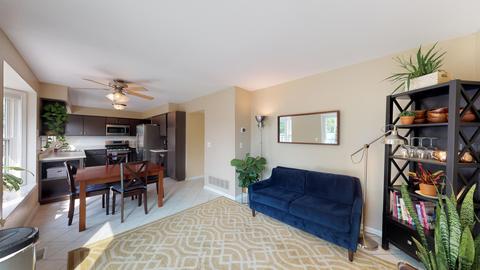 1264 Robin Dr, Carol Stream, IL 60188 photo 12