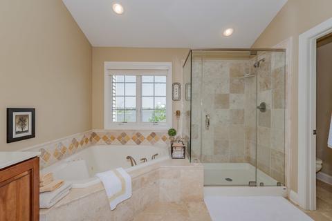 2500 Heather Ridge Dr, Normal, IL 61761 photo 16