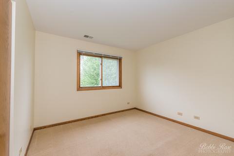 758 Cimarron Dr, Cary, IL 60013 photo 22