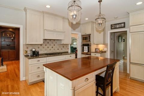 397 Downing Rd, Riverside, IL 60546 photo 4