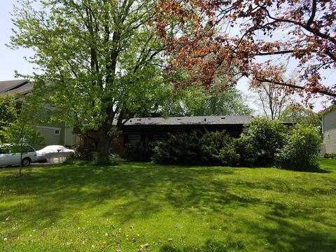 528 Turf Ln, Wheaton, IL 60187 photo 1