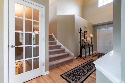 907 Angle Tarn, West Dundee, IL 60118 photo 5