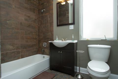 1724 E 73rd St, Chicago, IL 60649 photo 8