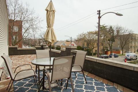 1724 E 73rd St, Chicago, IL 60649 photo 4