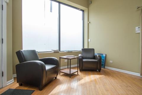 1724 E 73rd St, Chicago, IL 60649 photo 3