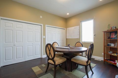1724 E 73rd St, Chicago, IL 60649 photo 15