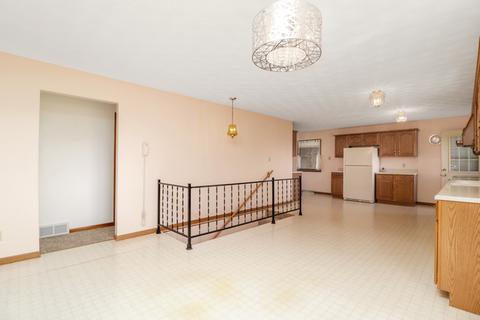17717 Parnell Rd, Dewitt, IL 61735 photo 9