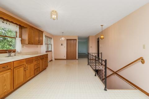 17717 Parnell Rd, Dewitt, IL 61735 photo 7