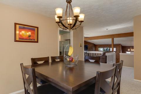 1006 Lake Fork Rd, Bloomington, IL 61704 photo 9