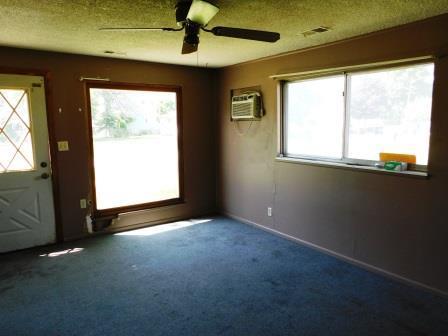 121 N Ash St, Cullom, IL 60929 photo 5