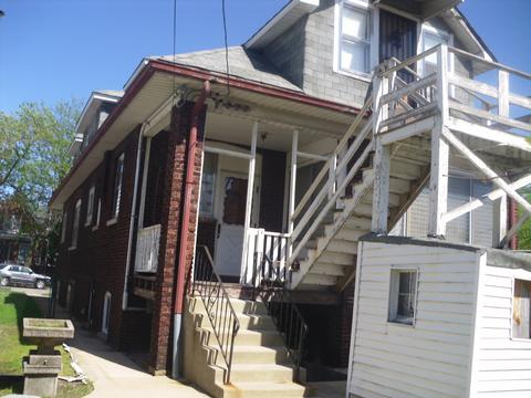 7748 S Champlain Ave, Chicago, IL 60619 photo 3