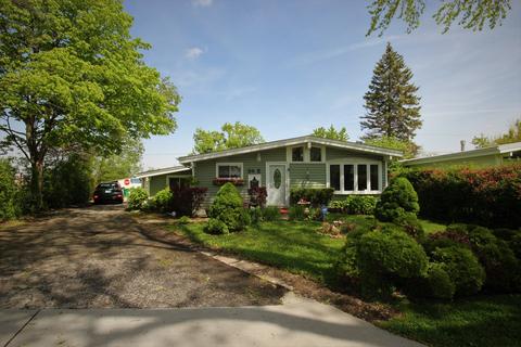 34 E Jeffery Ave, Wheeling, IL 60090 photo 2