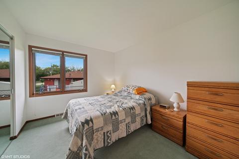 488 E Lorraine Ave, Addison, IL 60101 photo 8