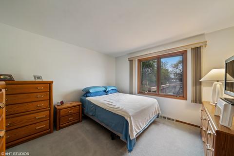 488 E Lorraine Ave, Addison, IL 60101 photo 5