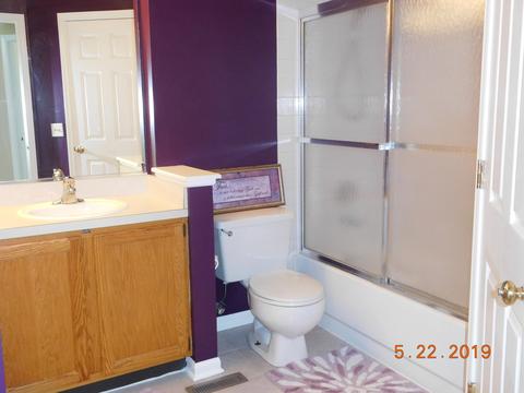 633 Cobblestone Ct, Elgin, IL 60120 photo 11