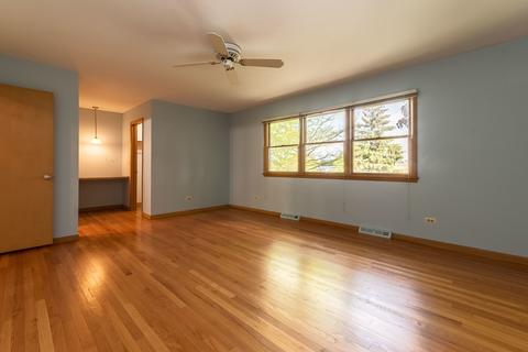 900 Blaze Trl, Wheeling, IL 60090 photo 19