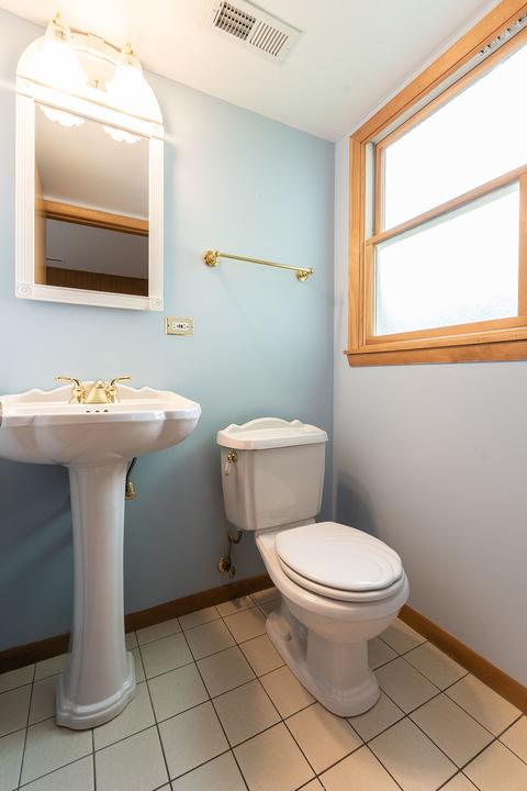 900 Blaze Trl, Wheeling, IL 60090 photo 13