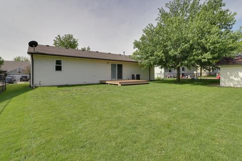 306 Jenny Lind Dr, Normal, IL 61761 photo 4