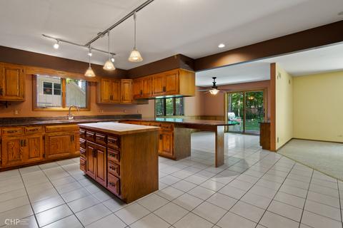 3420 Richnee Ln, Rolling Meadows, IL 60008 photo 9