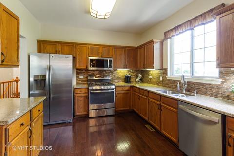 2109 Vermette Cir, Plainfield, IL 60586 photo 4