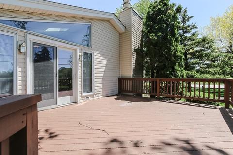 2002 W Parkview Cir, Hoffman Estates, IL 60169 photo 31