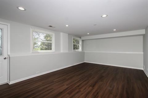 2002 W Parkview Cir, Hoffman Estates, IL 60169 photo 30