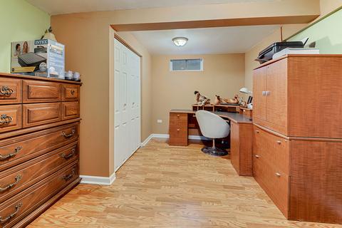 1046 E 8th St, Lockport, IL 60441 photo 16