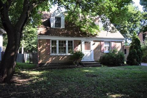 1201 Manchester Rd, Wheaton, IL 60187 photo 1