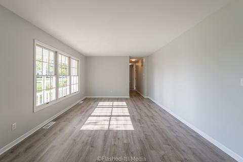 16331 S Peerless Ct, Plainfield, IL 60586 photo 13