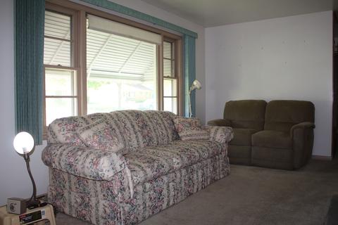 117 N Chase Ave, Bartlett, IL 60103 photo 18