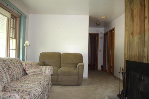 117 N Chase Ave, Bartlett, IL 60103 photo 4