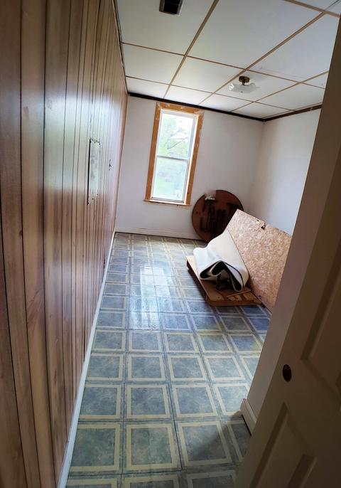 412 E Walnut St, Oglesby, IL 61348 photo 24