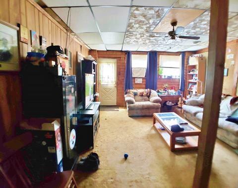 412 E Walnut St, Oglesby, IL 61348 photo 4