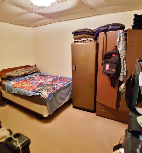 412 E Walnut St, Oglesby, IL 61348 photo 7