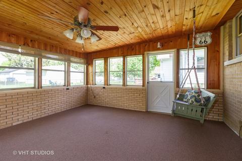 1421 S 4th Ave, Kankakee, IL 60901 photo 5