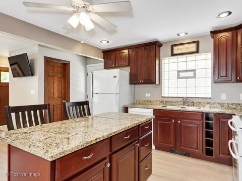 4154 Maple Ave, Brookfield, IL 60513 photo 10