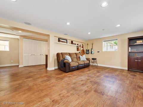 4154 Maple Ave, Brookfield, IL 60513 photo 18
