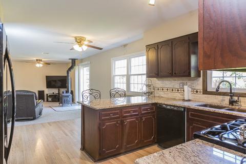 105 Pipers Dr, Bartlett, IL 60103 photo 7