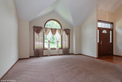 2000 Saint Andrews Dr, Plainfield, IL 60586 photo 10