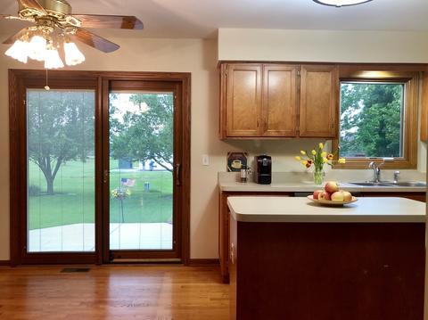 2000 Saint Andrews Dr, Plainfield, IL 60586 photo 3
