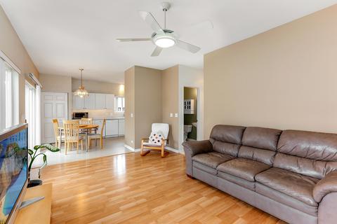 116 Troutman Dr, Bartlett, IL 60103 photo 4