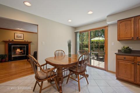 1901 E Seneca Ln, Mount Prospect, IL 60056 photo 6