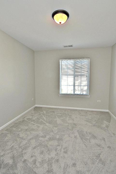 7511 Claridge Dr #E, Bridgeview, IL 60455 photo 20